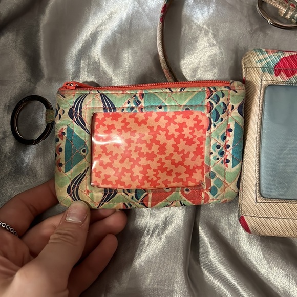 Vera Bradley mini pouch!! - Picture 3 of 4